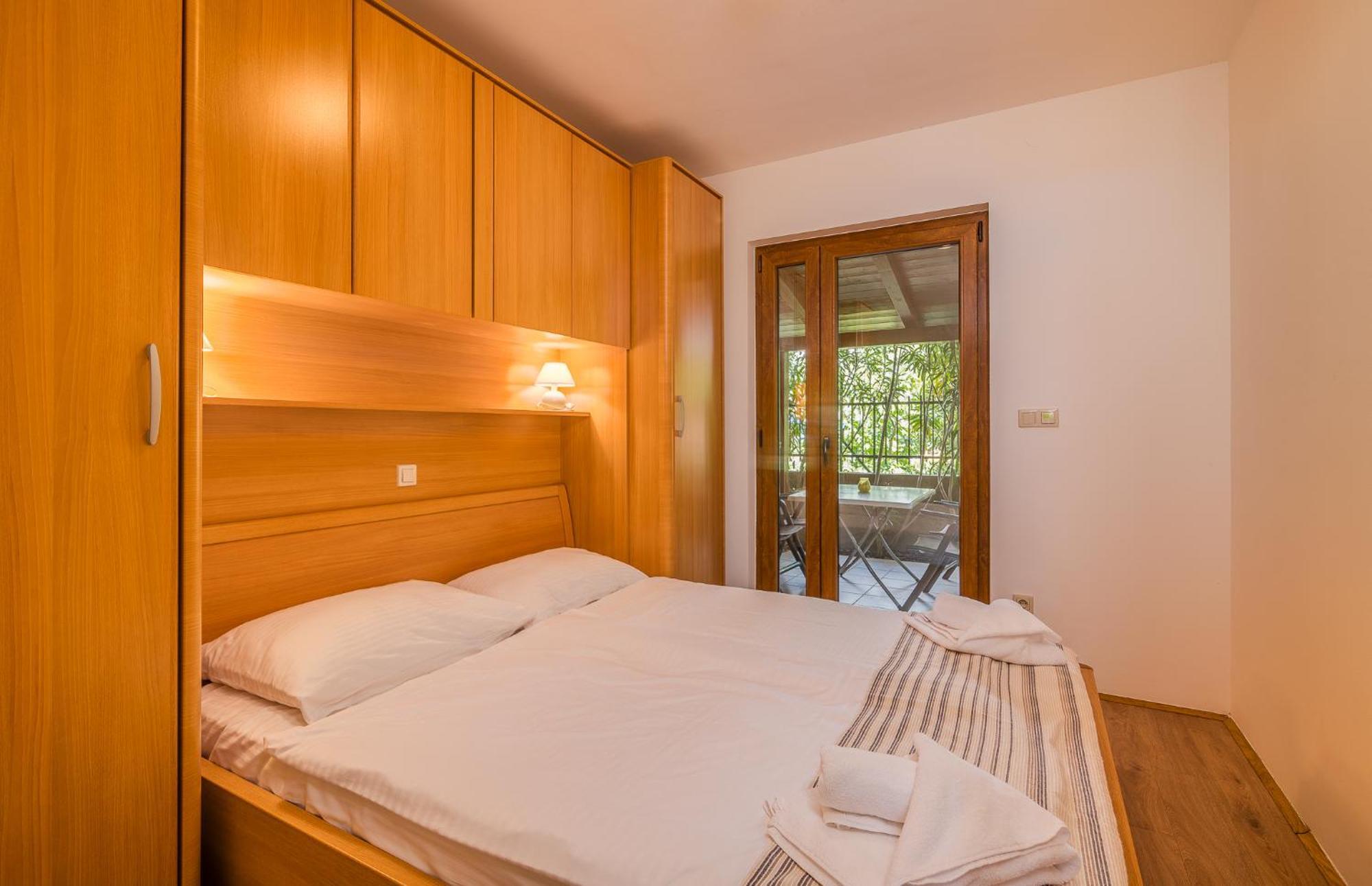 Apartments Celeste Klimno Kültér fotó